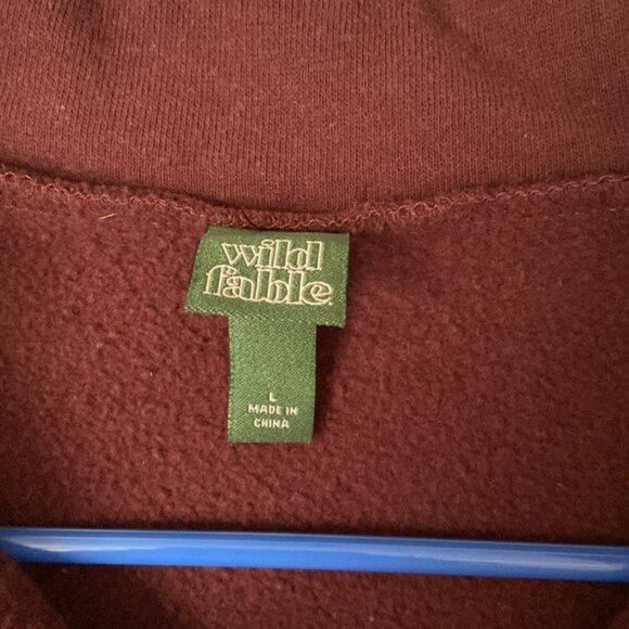 Womens crop burgundy sweatshirt - Picture 3 of 3